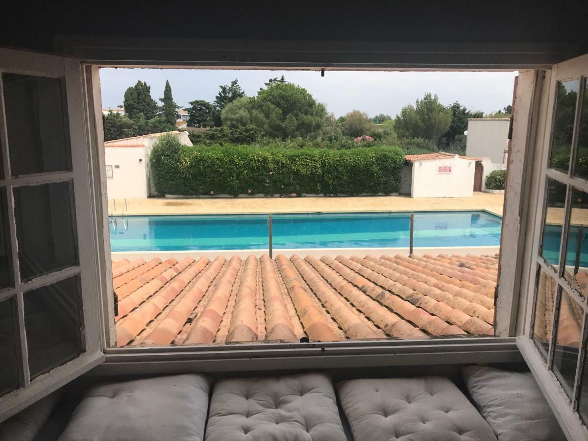 Le Gite De Fanny Saintes-Maries-de-la-Mer Esterno foto